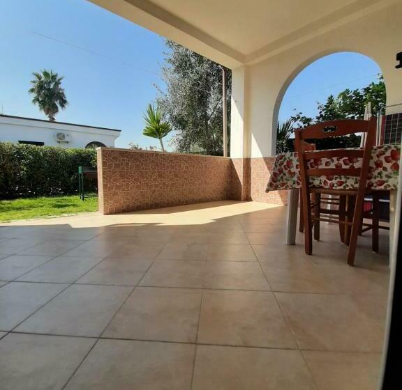 Bungalow Standard 2 Sypialnie, Villaggio Almar