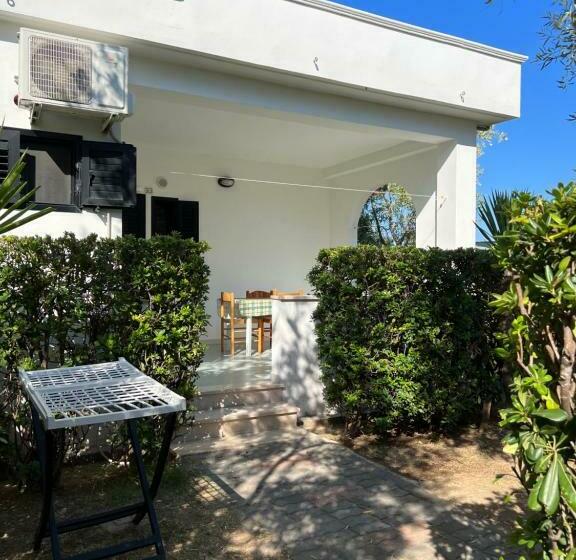 Bungalow Standard 2 Sypialnie, Villaggio Almar