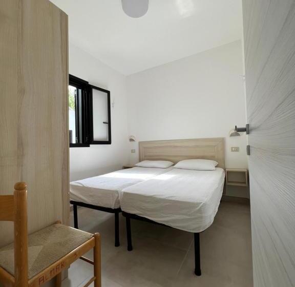 Bungalow Standard 2 Sypialnie, Villaggio Almar
