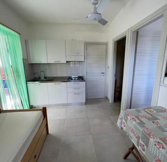 Bungalow Standard 2 Sypialnie, Villaggio Almar