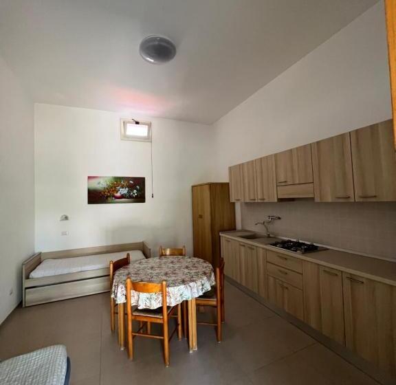 Bungalow Standard 2 Sypialnie, Villaggio Almar