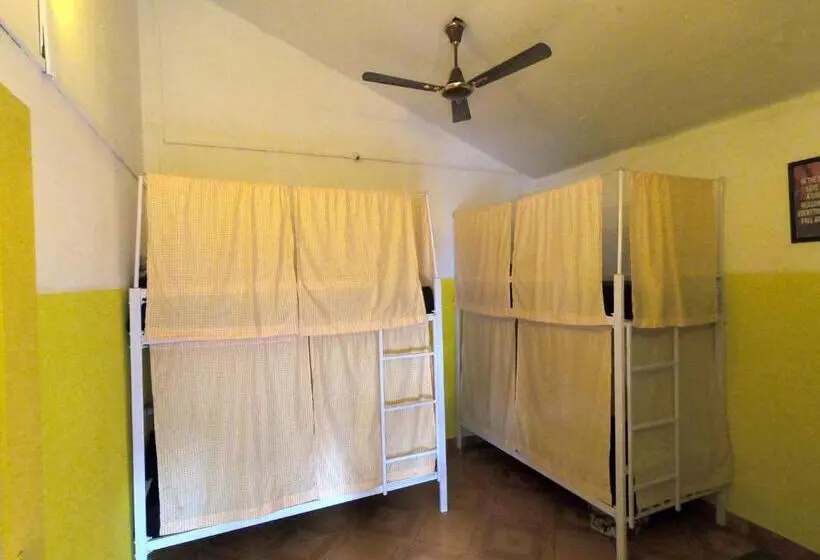 Lit en Chambre Commune, Whoopers Hostel Palolem