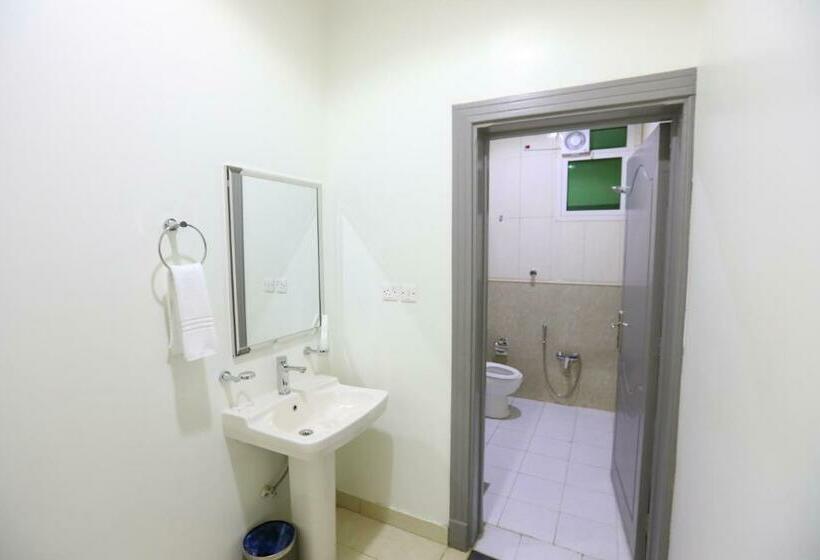 إستوديو قياسى, إطلالة الواحة للشقق المخدومة