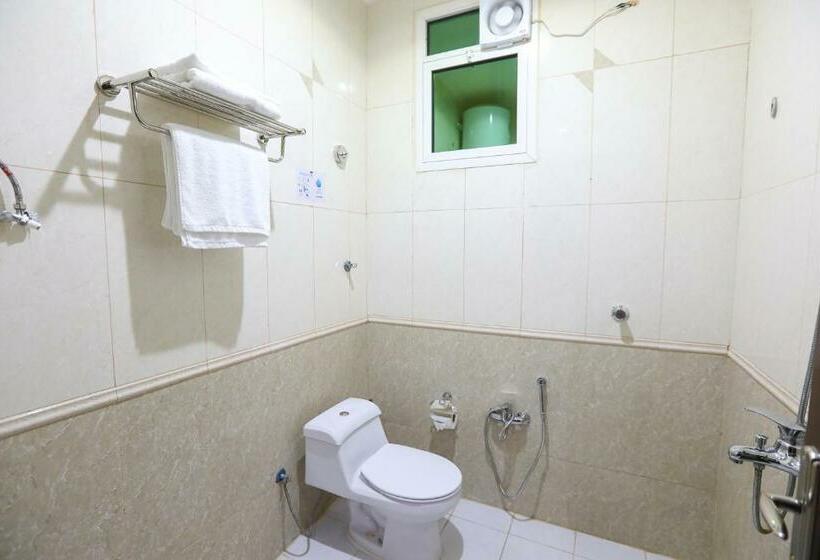 إستوديو قياسى, إطلالة الواحة للشقق المخدومة