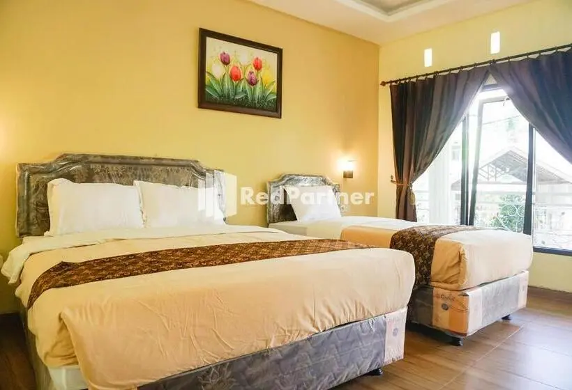 スタンダードトリプルルーム, Griya Imafa Inn Mitra Reddoorz