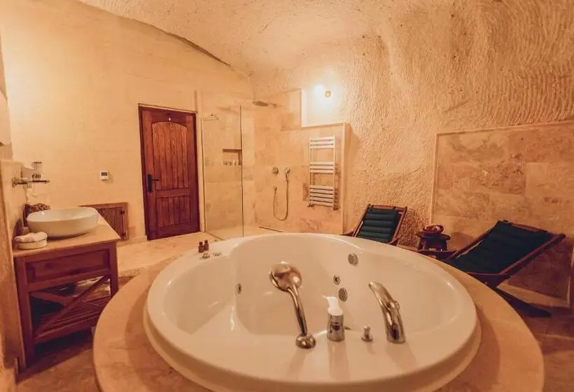 ハイドロマッサージバス付きスイート, Peristyle Cave Cappadocia  Special Class