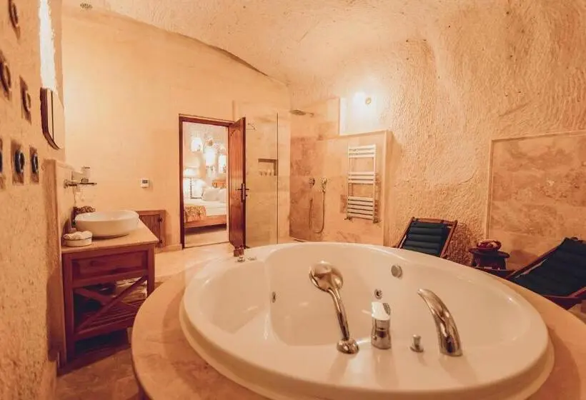ハイドロマッサージバス付きスイート, Peristyle Cave Cappadocia  Special Class