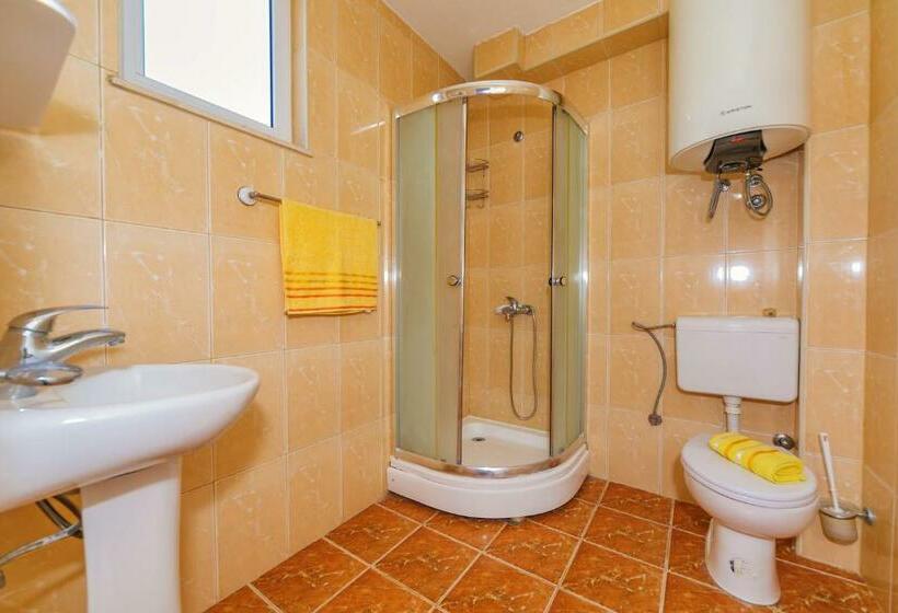 آپارتمان سوپریور 1 خوابه, Guest House Edita