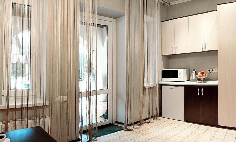 디럭스 룸 킹사이즈 침대, котедж парк славна