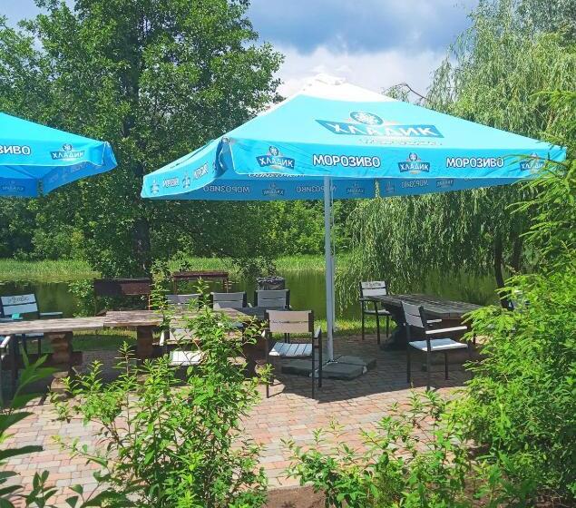 패밀리 룸, котедж парк славна