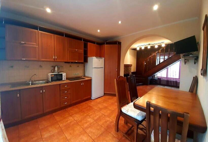 침실 1개 아파트, котедж парк славна