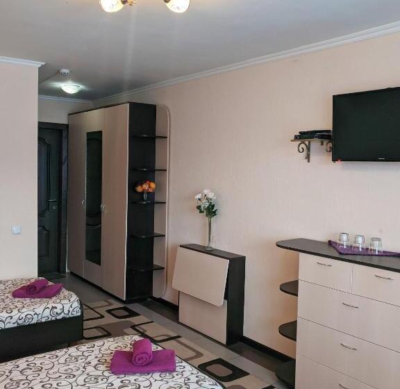 스탠다드 트리플 발코니 룸, котедж парк славна