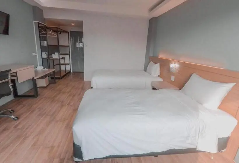 اتاق استاندارد, Mtrio Hotel Korat