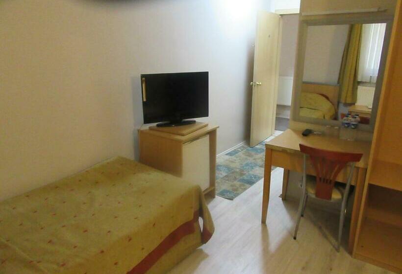 غرفة قياسية, Otel Ami̇ller