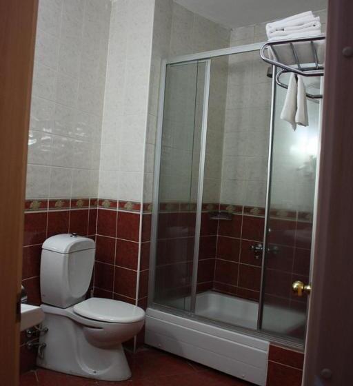 Номер Стандарт Трехместный, Otel Ami̇ller
