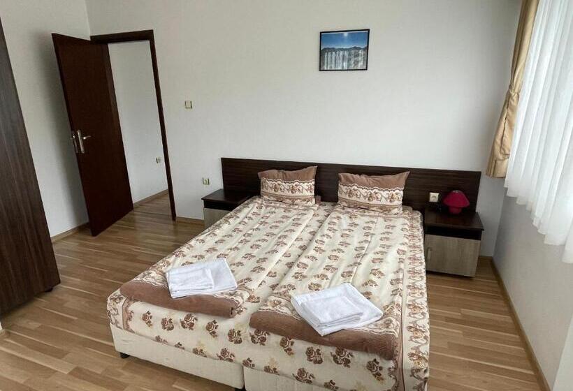 景色の見える一ベッドルームアパートメント, къща за гости александра