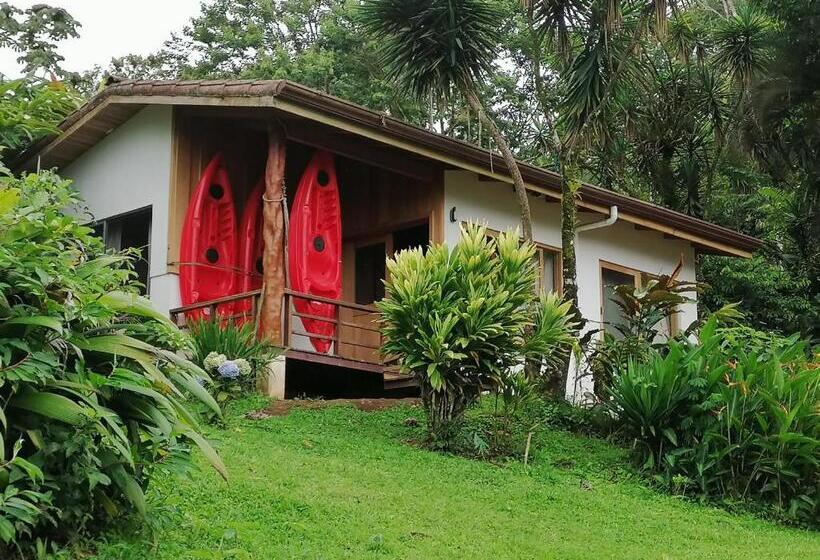 غرفة ديلوكس مطلة على البحيرة, La Ceiba Tree Lodge