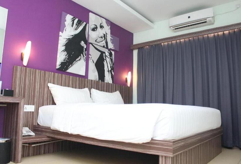 デラックスルーム, Os Style Hotel Batam Powered By Archipelago