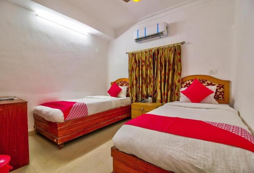 Habitació Estàndard, O Embassy