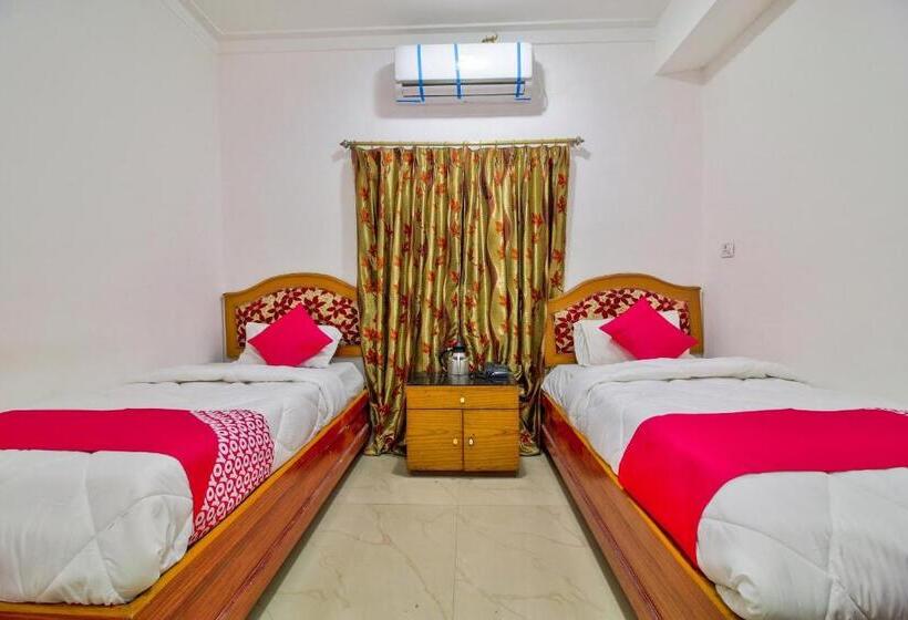 Habitació Estàndard, O Embassy