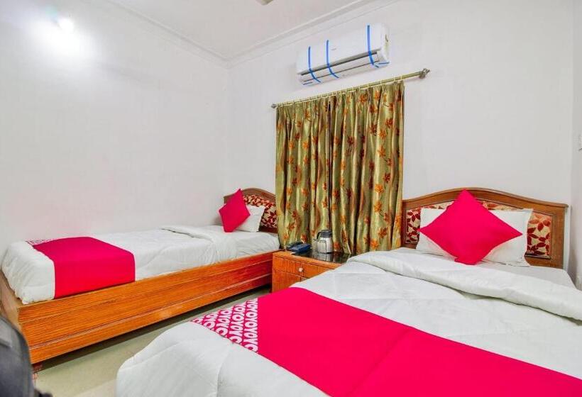 Habitació Estàndard, O Embassy