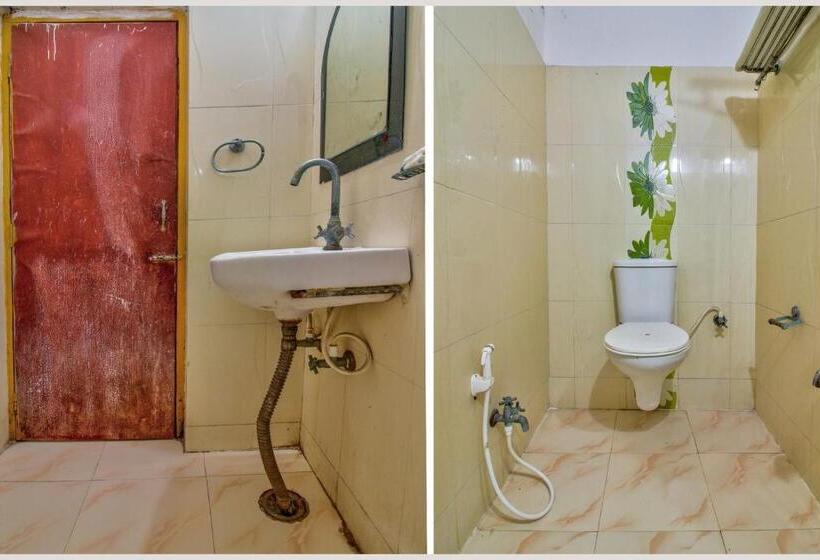 Habitació Estàndard, O Embassy