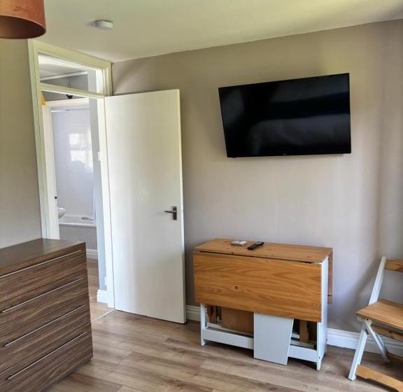 סוויטה משפחתית, Taldrwst Farmhouse