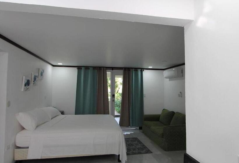 اتاق لوکس, Sand And Blue Seas