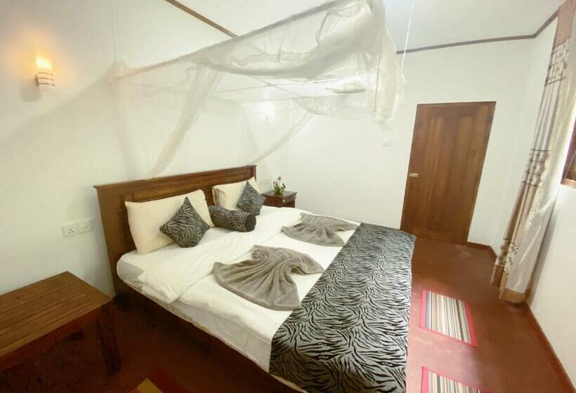 חדר דלוקס, Nature Village Inn