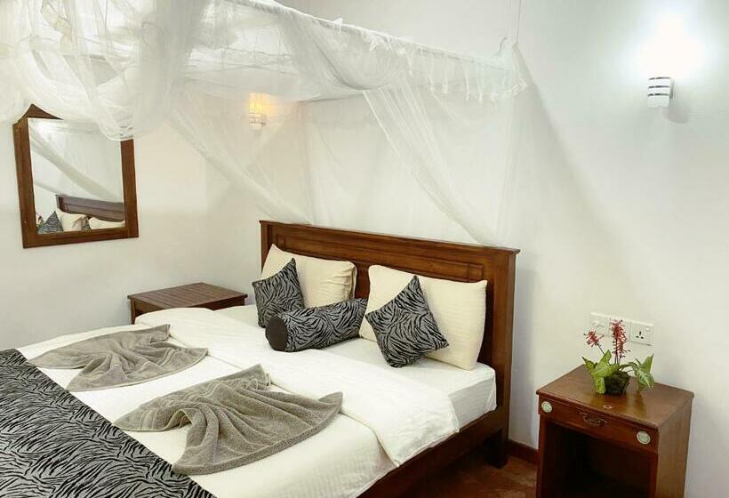 חדר דלוקס, Nature Village Inn