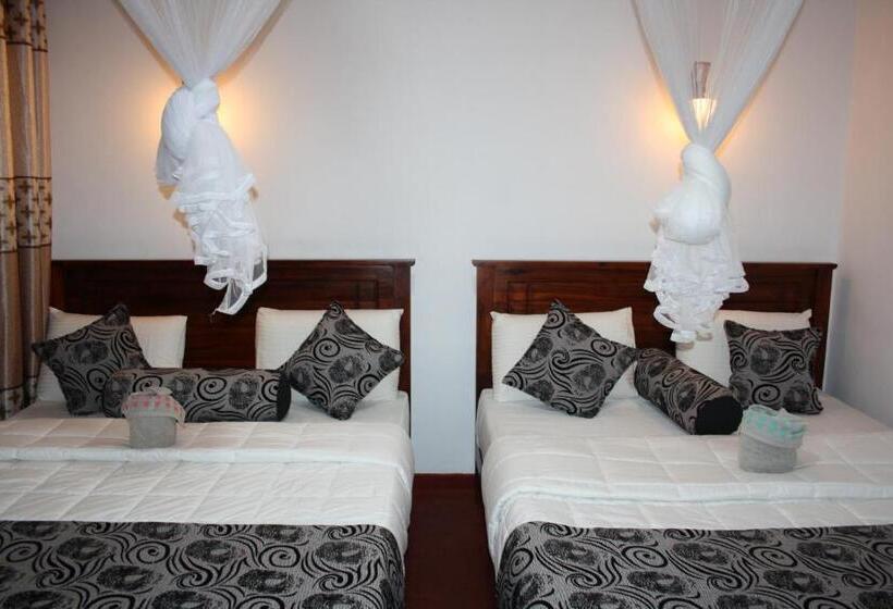 חדר משפחתי דלוקס, Nature Village Inn