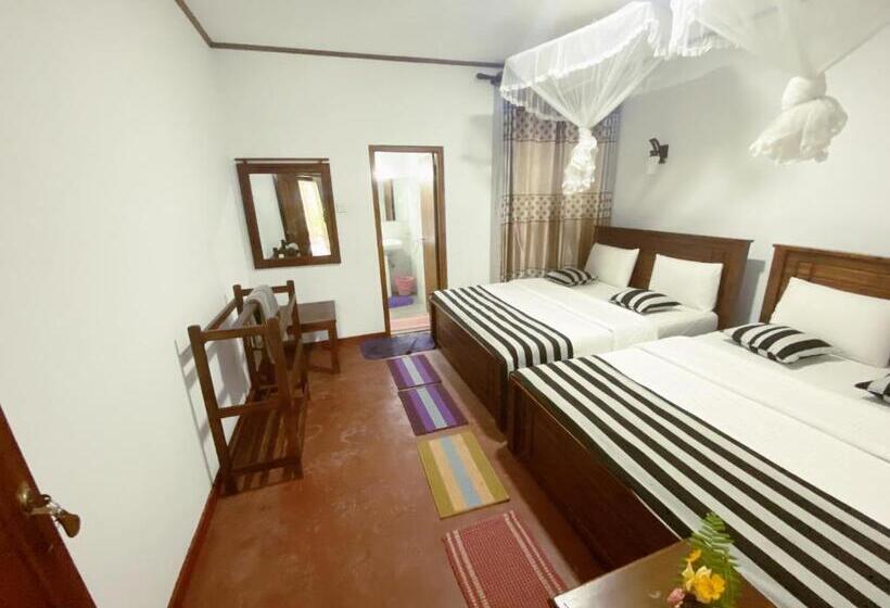 חדר משפחתי דלוקס, Nature Village Inn