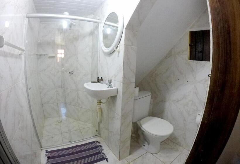 اتاق خانوادگی, Pousada Saíra