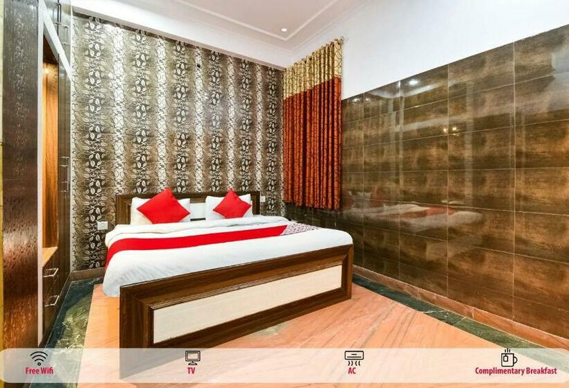 三人经典房间, O Jaya Palace