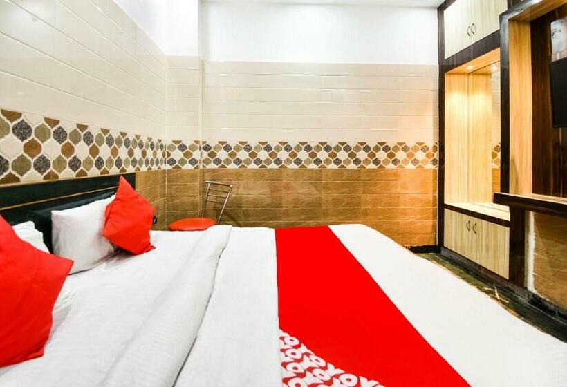 三人经典房间, O Jaya Palace