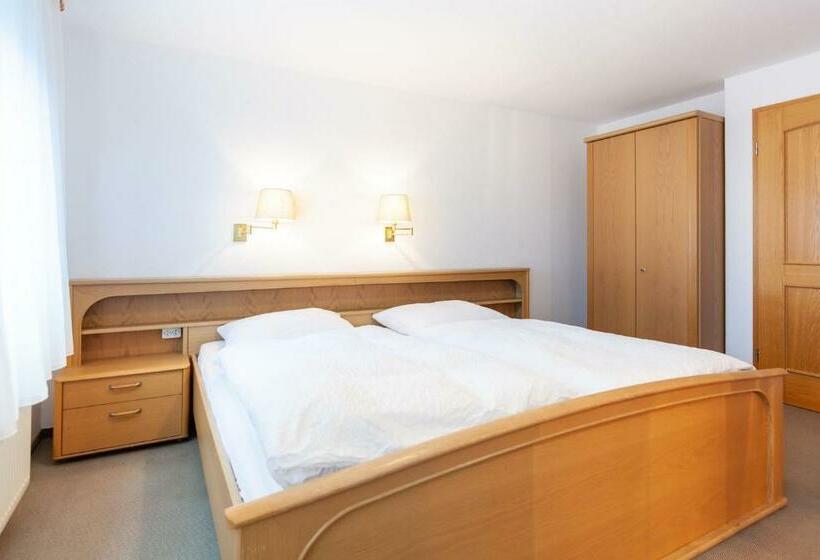 غرفة قياسية, Garni Traube