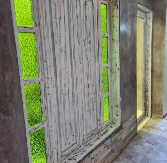 סוויטה, Casa De Dan