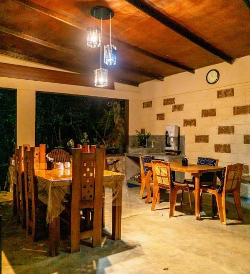 Villa 3 Quartos, Ella Green Stay