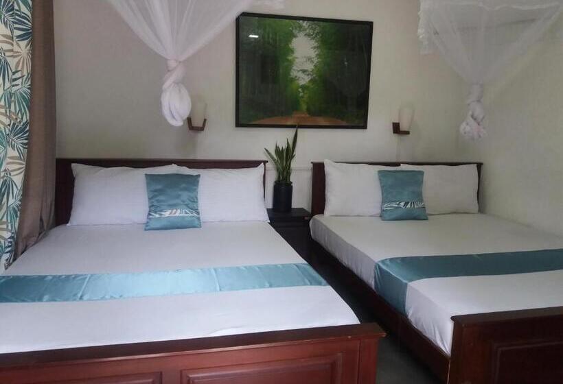 スリーベッドルーム　ヴィラ, Ella Green Stay