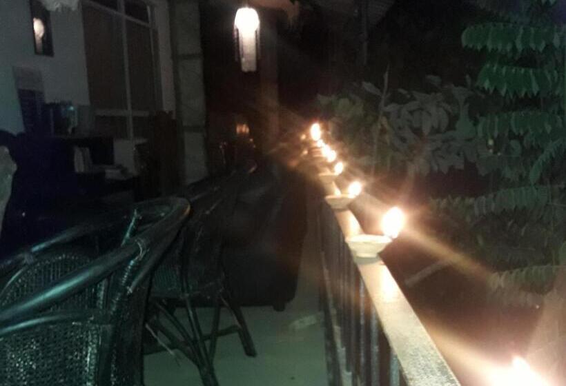 スリーベッドルーム　ヴィラ, Ella Green Stay