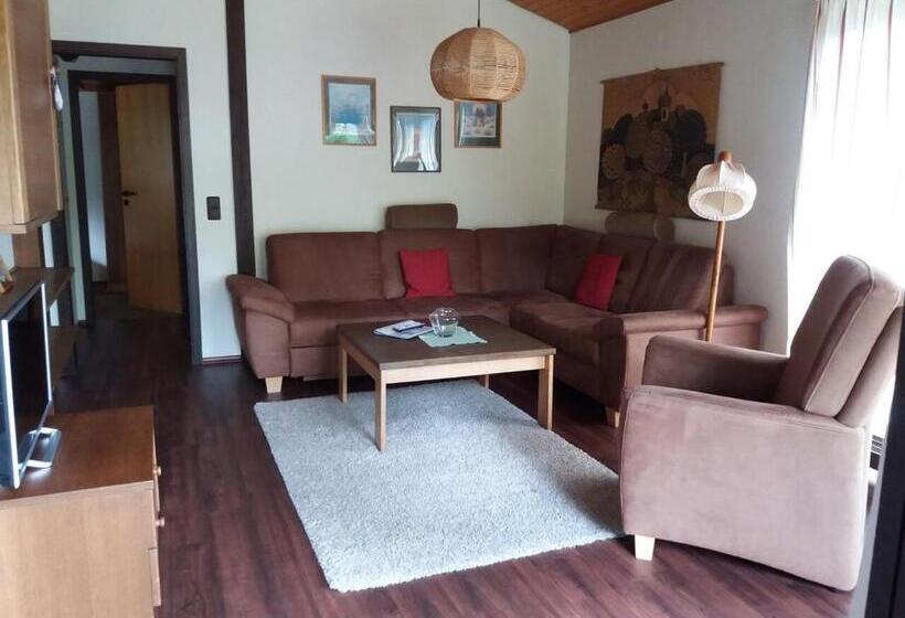 شقة غرفتين, Holiday Park  Robinson