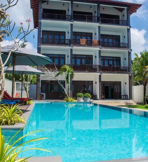 Номер Стандарт, The Green Rooms Surf & Yoga Camp   On The Beach   Prime Location Renovated 2024