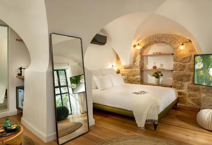 סוויטה, Alegra Boutique