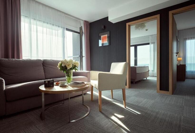 Апартаменты 1 Спальня Вид на Море, Baltivia Sea Resort