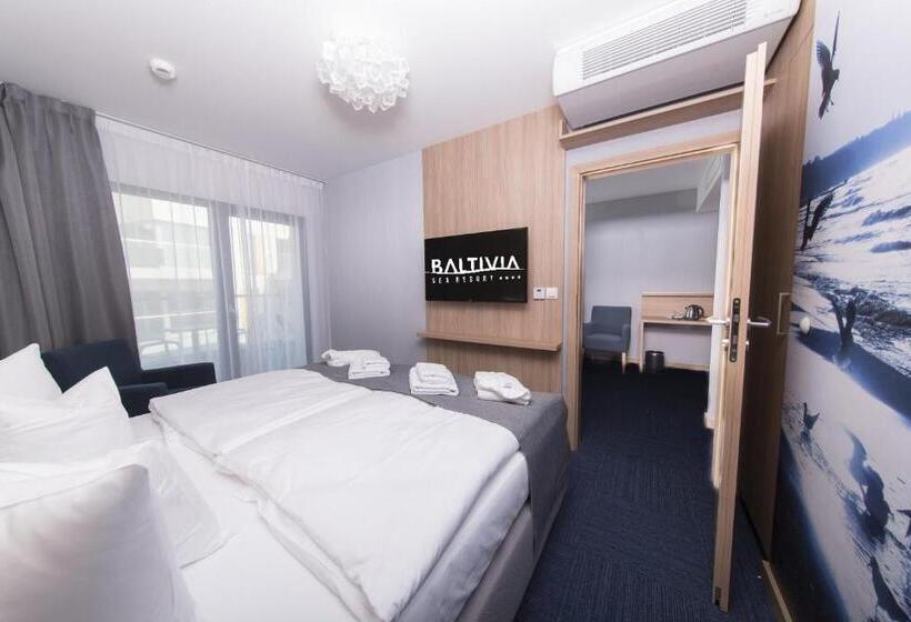 Люкс Боковой Вид на Море, Baltivia Sea Resort