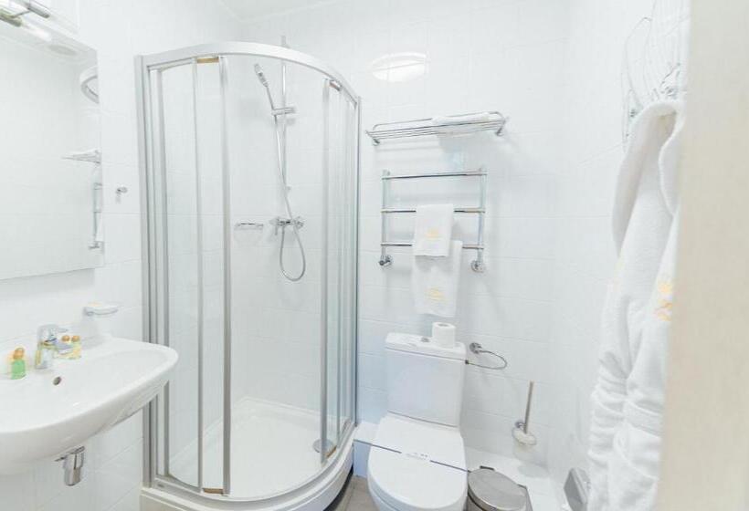 سوییت جونیور, Boutique Hotel Palais Royal