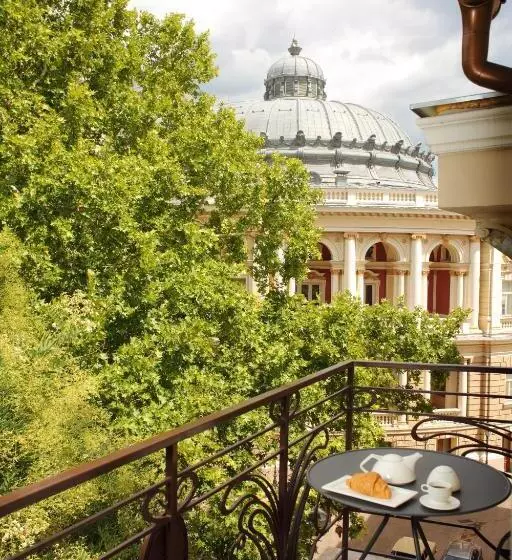 سوییت خانوادگی, Boutique Hotel Palais Royal