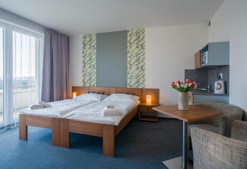 اتاق استاندارد سه نفره, Garni Hotel Třeboň