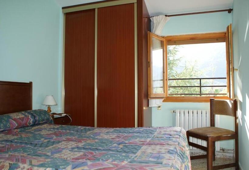 Номер Стандарт Индивидуальный, Pinarillos