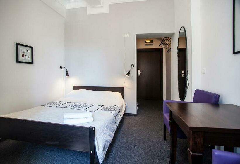 اتاق استاندارد, Hostel Wratislavia